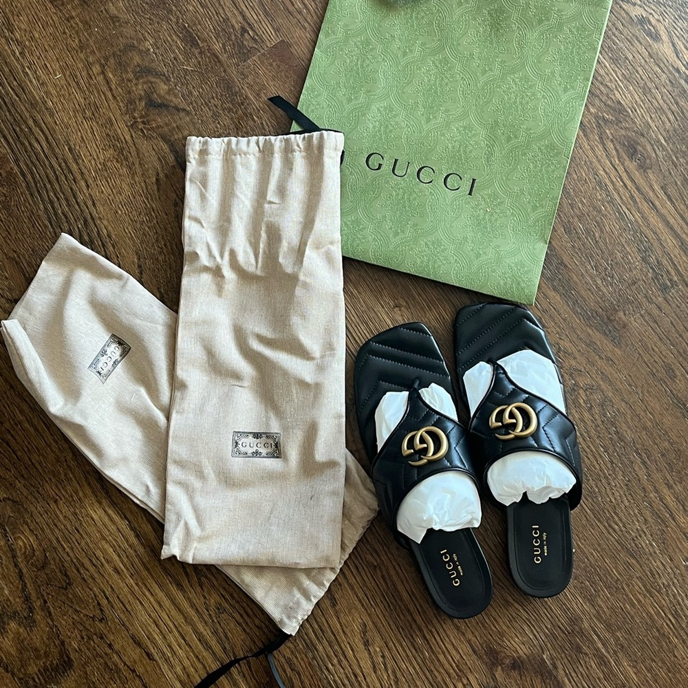 Gucci Nappa Charlotte Thong Sandals